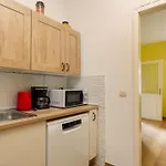 Holiday House Casa Mia * פורץ