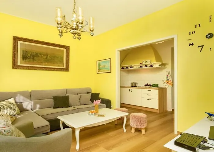 Holiday House Casa Mia