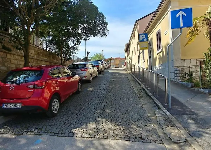 Holiday House Casa Mia *